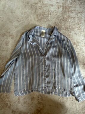 H&M Blue and White Vertical Stripe Button-Down Shirt